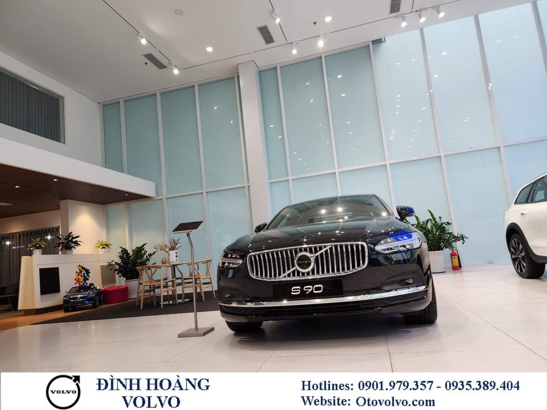 Đánh giá xe Volvo S90 2023 Ultimate