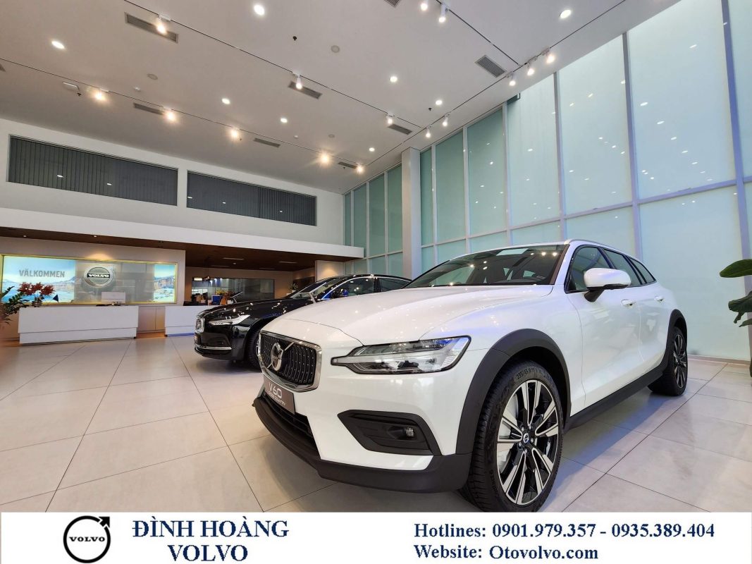 Đánh giá Volvo V60 Cross Ultimate