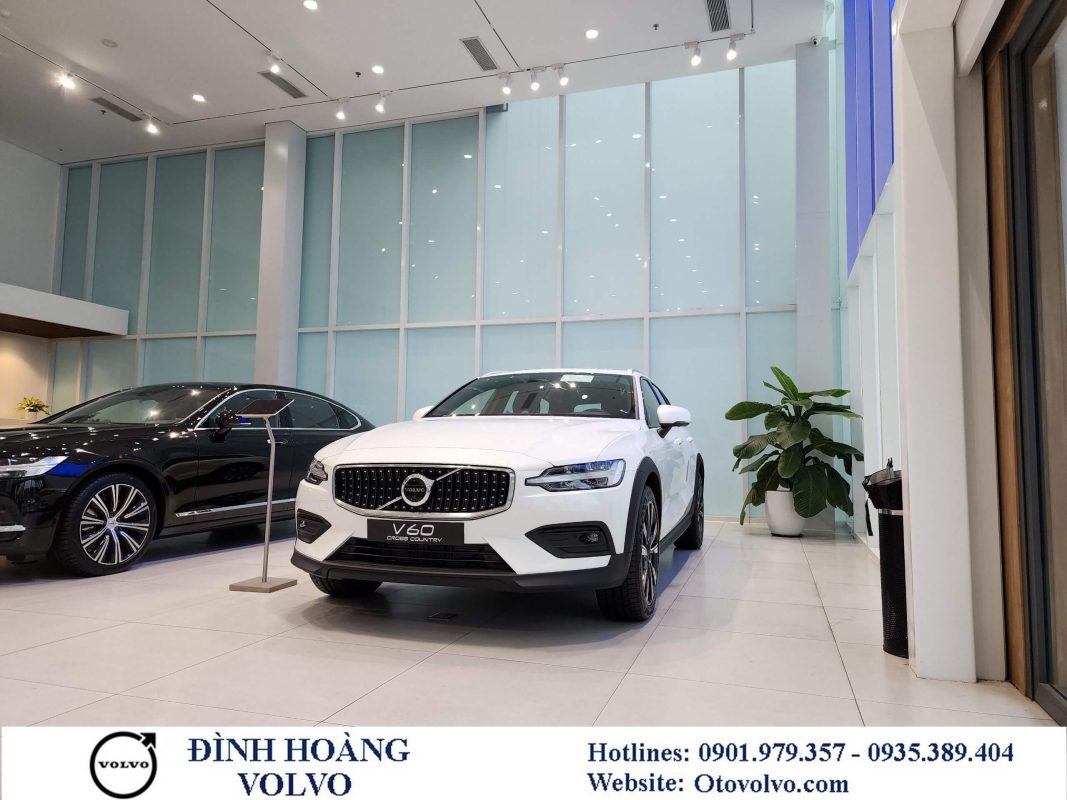 Đánh giá Volvo V60 Cross Ultimate