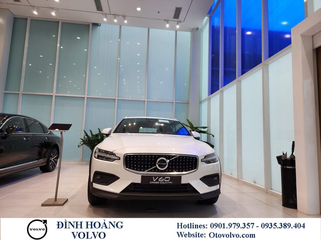 Đánh giá Volvo V60 Cross Ultimate