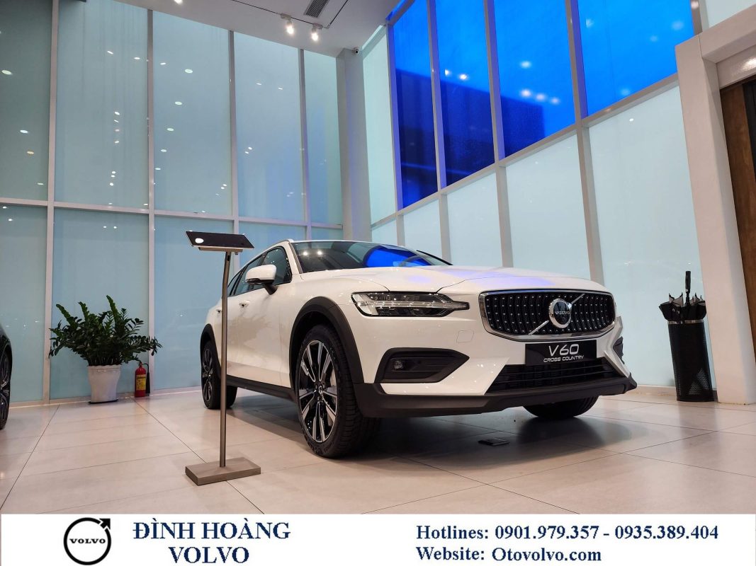 Đánh giá Volvo V60 Cross Ultimate