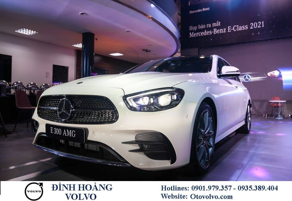 So sánh Volvo S90 và Mercedes E 300 AMG 2023