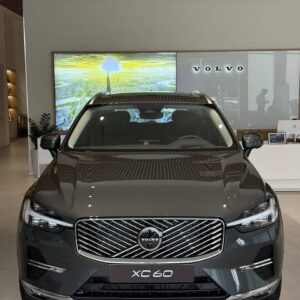 Volvo XC60 2026 màu Xanh Forest Lake Đình Hoàng Volvo Car Đà Nẵng 2