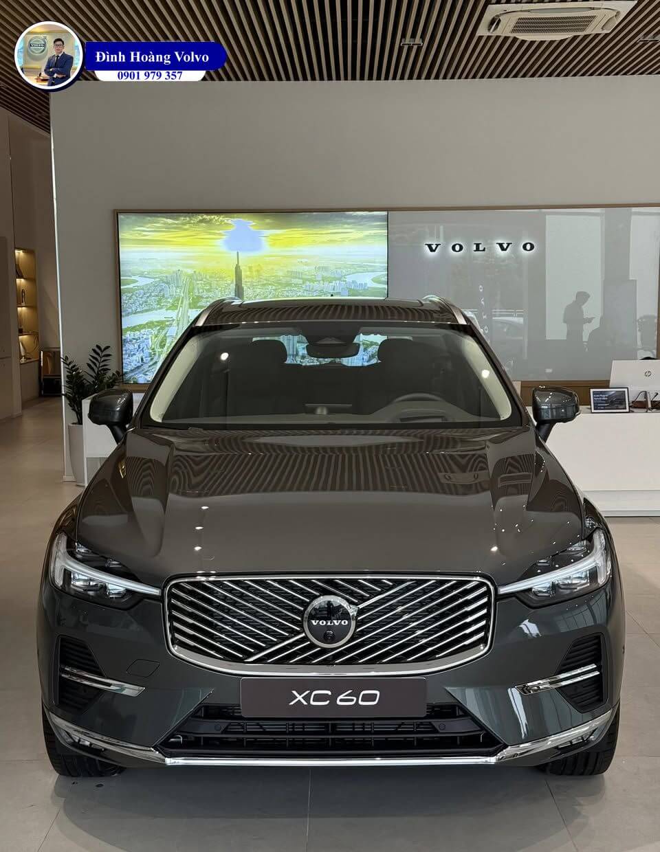 Volvo XC60 2026 màu Xanh Forest Lake Đình Hoàng Volvo Car Đà Nẵng 2 Volvo XC60 2026 màu Xanh Forest Lake Đình Hoàng Volvo Car Đà Nẵng 2