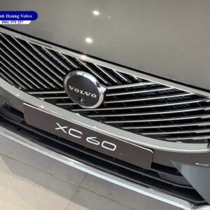 Volvo XC60 2026 màu Xanh Forest Lake Đình Hoàng Volvo Car Đà Nẵng 3
