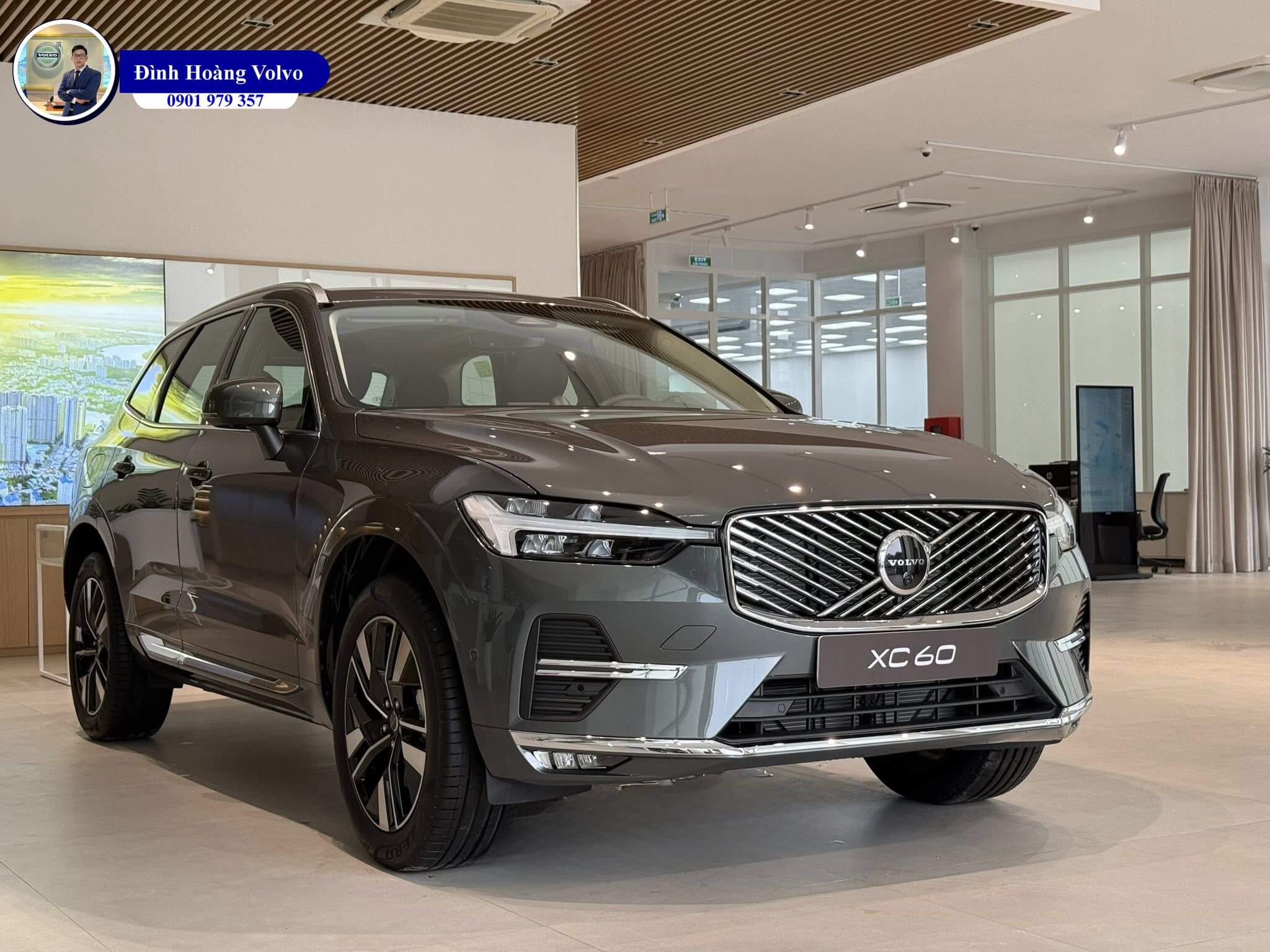 Volvo XC60 2026 màu Xanh Forest Lake Đình Hoàng Volvo Car Đà Nẵng 9 Volvo XC60 2026 màu Xanh Forest Lake Đình Hoàng Volvo Car Đà Nẵng 9