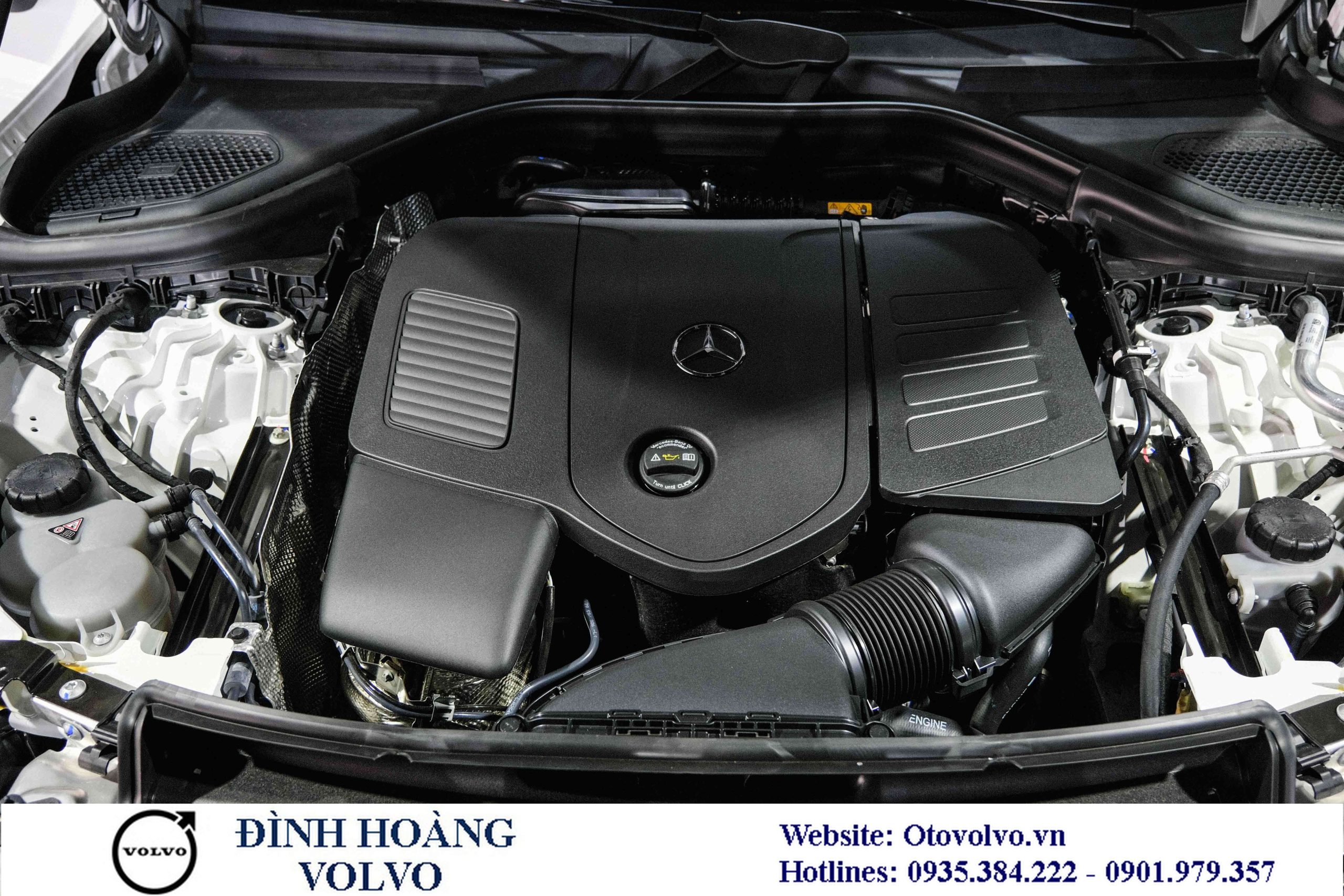 So sánh tổng thể Volvo XC60 2023 và Toyota Land Cruise Prado 2023 tại Đà Nẵng