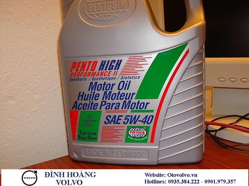 Chọn dầu nhớt động cơ ô tô sao cho đúng ? Đình Hoàng Volvo Đà Nẵng