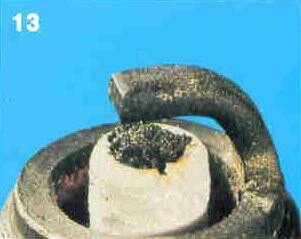 Tự chuẩn đoán tình trạng động cơ thông qua Bugi - Volvo Đà Nẵng