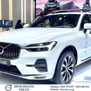 Hình ảnh Volvo XC60 B6 Ultimate màu trắng 2023 tại Volvo Đà Nẵng