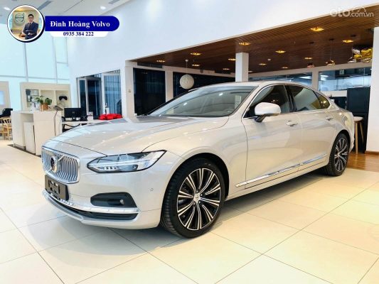 Hình ảnh thực tế chi tiết Volvo S90L Ultimate 2023 Màu Bạc nội thất nâu tại Đà Nẵng - Đình Hoàng Volvo