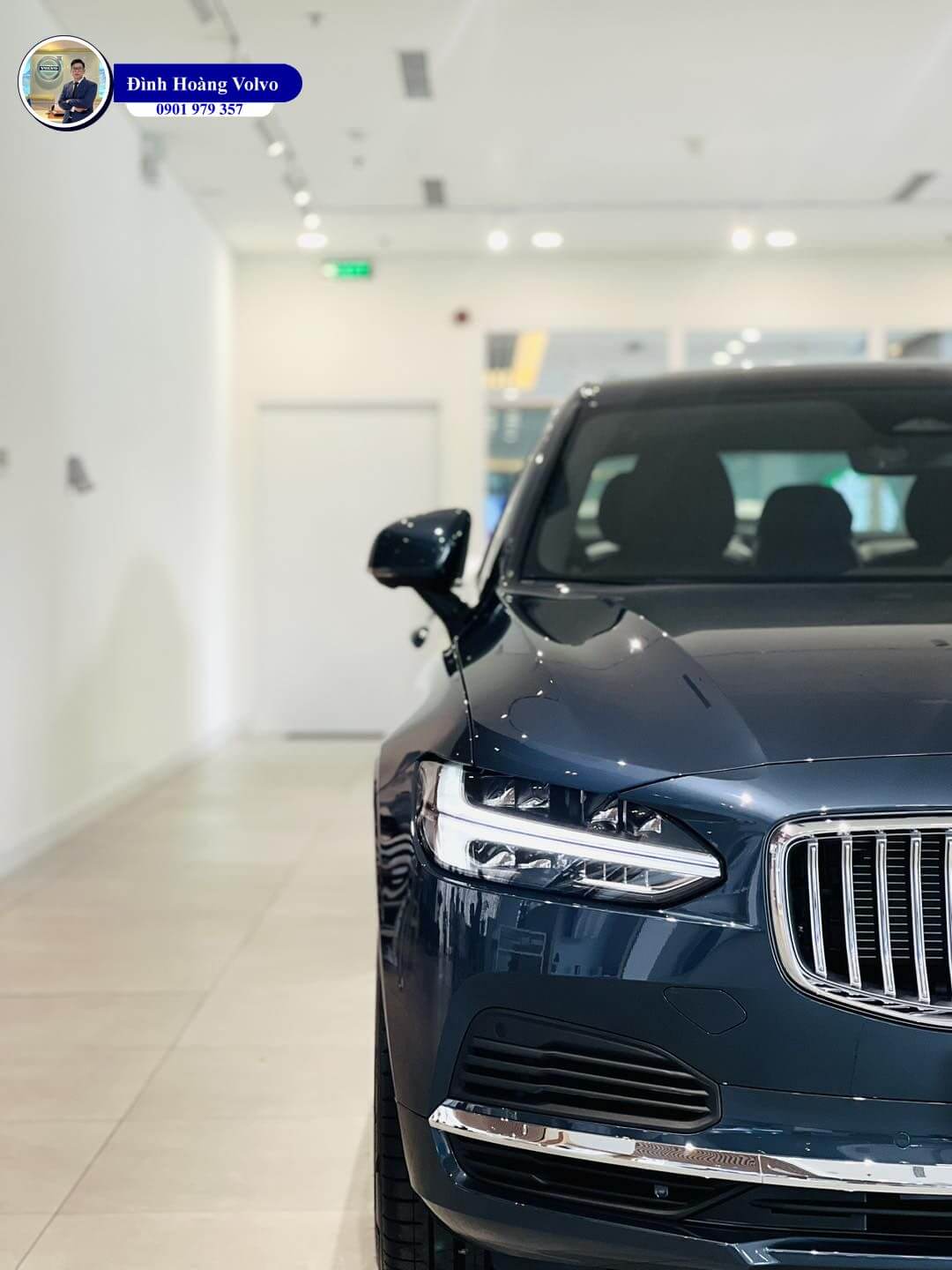 Hình ảnh thực tế chi tiết Volvo S90L T8 Plug in Hybrid Ultra 2025 Màu Xanh Dương Denim Blue nội thất Nâu - Đình Hoàng Volvo Car Đà Nẵng