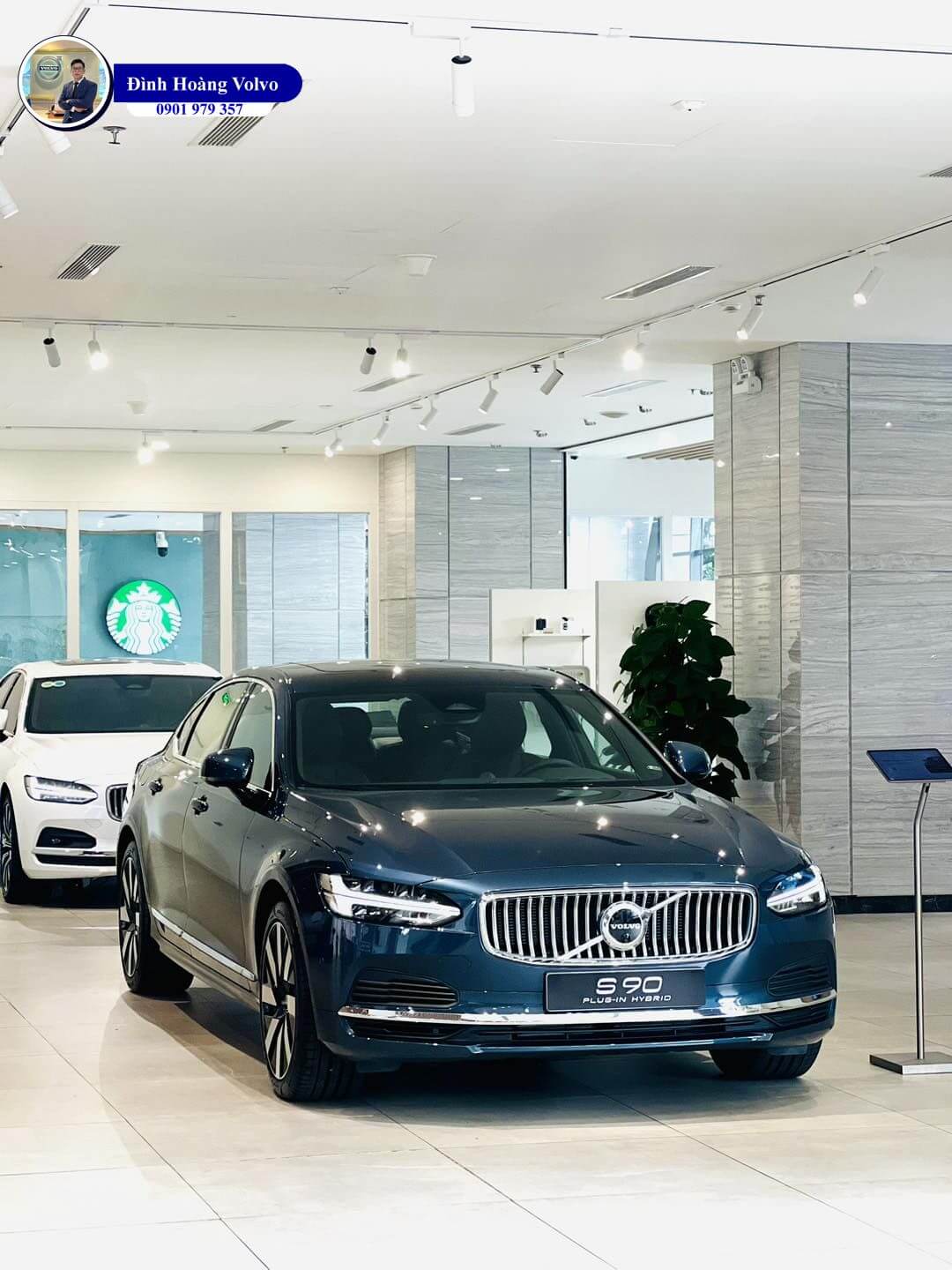 Hình ảnh thực tế chi tiết Volvo S90L T8 Plug in Hybrid Ultra 2025 Màu Xanh Dương Denim Blue nội thất Nâu - Đình Hoàng Volvo Car Đà Nẵng (9) Hình ảnh thực tế chi tiết Volvo S90L T8 Plug in Hybrid Ultra 2025 Màu Xanh Dương Denim Blue nội thất Nâu - Đình Hoàng Volvo Car Đà Nẵng