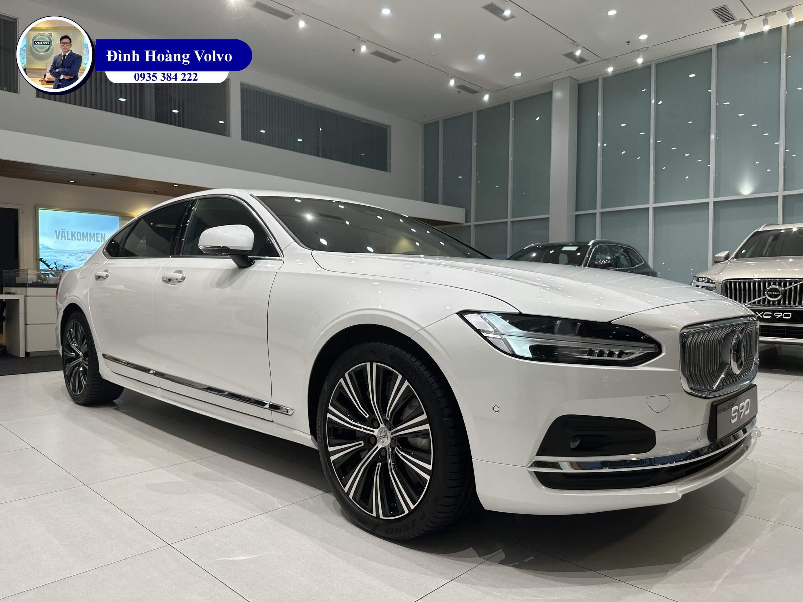 Hình ảnh thực tế chi tiết Volvo S90L B6 Ultimate 2023 Màu Trắng nội thất nâu tại Đà Nẵng - Đình Hoàng Volvo Hình ảnh thực tế chi tiết Volvo S90L B6 Ultimate 2023 Màu Trắng nội thất nâu tại Đà Nẵng - Đình Hoàng Volvo