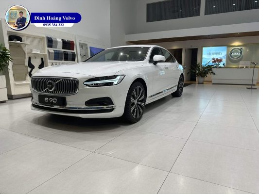 Hình ảnh thực tế chi tiết Volvo S90L B6 Ultimate 2023 Màu Trắng nội thất nâu tại Đà Nẵng - Đình Hoàng Volvo