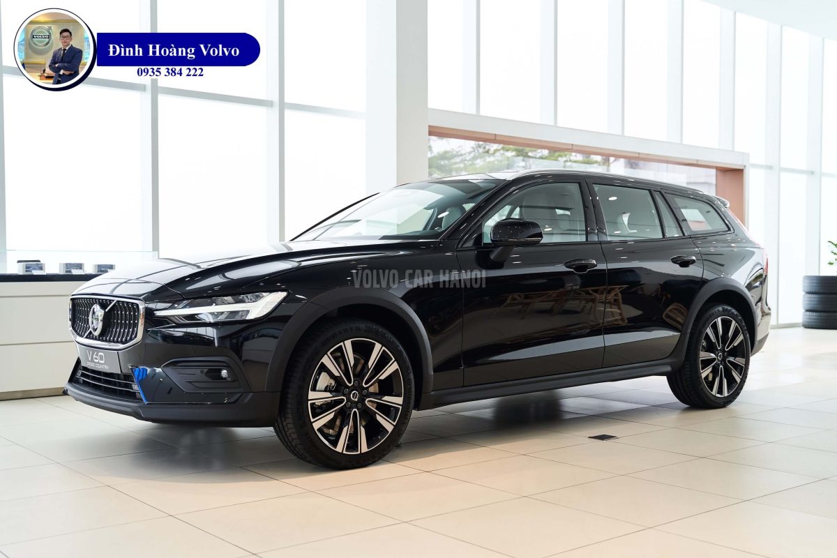 Hình ảnh thực tế chi tiết Volvo V60 B5 Ultimate 2023 Màu Đen Black Stone nội thất Nâu Maroon và Đen Charcoal - Đình Hoàng Vovo