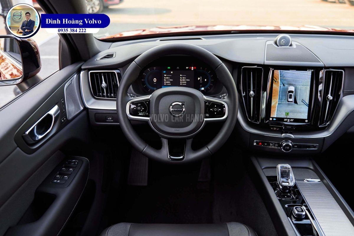 Hình ảnh thực tế chi tiết Volvo XC60 B6 Ultimate Dark 2023 Màu Đen Onyx Black Nội thất màu Đen Charcoal - Đình Hoàng Volvo