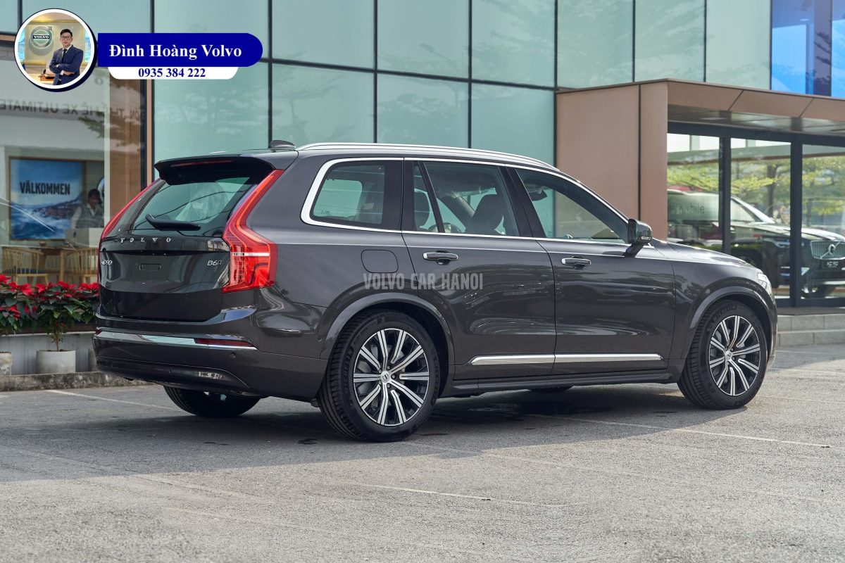 Hình ảnh thực tế chi tiết XC90 B6 Ultimate Màu Xám Nâu Platinum Grey nội thất Nâu Maroon và Vàng Amber - Đình Hoàng Volvo
