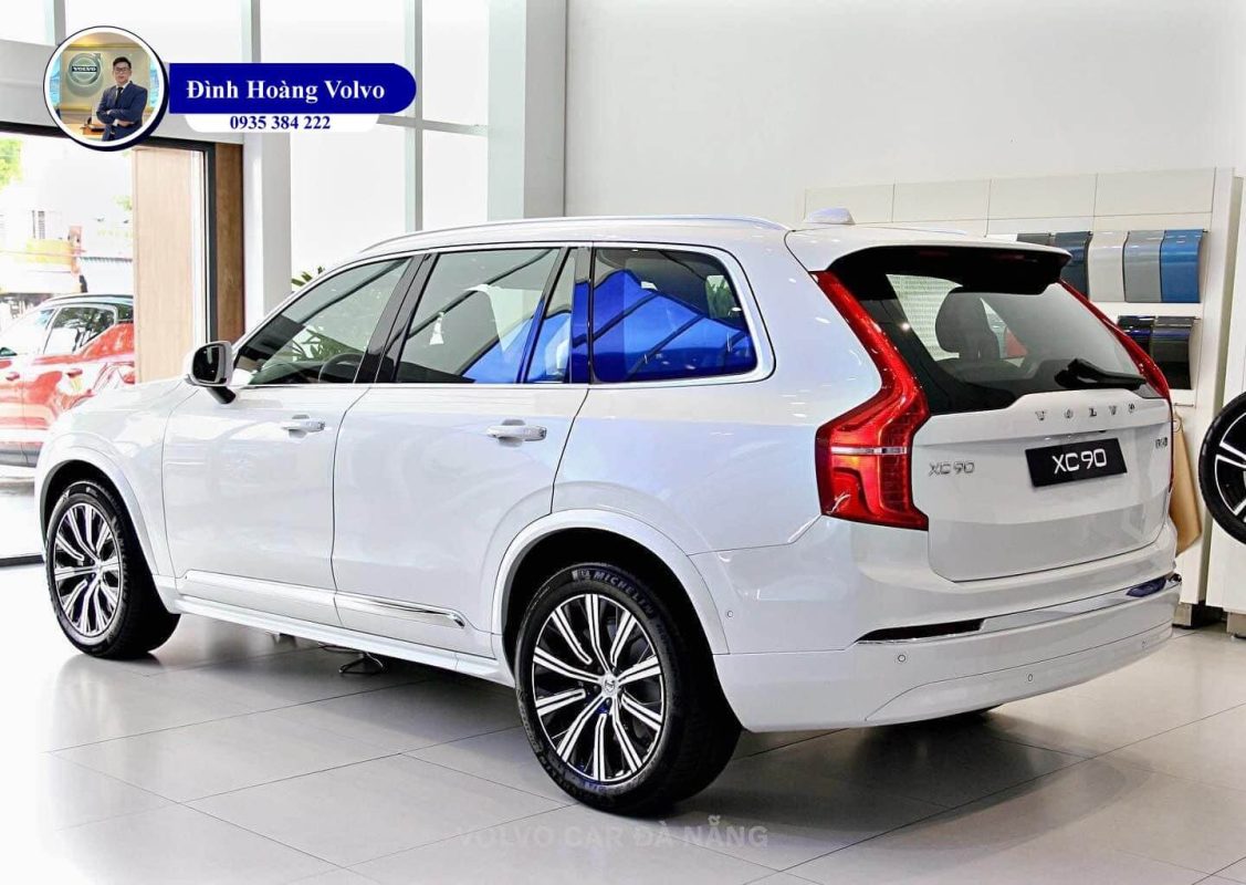 Hình ảnh thực tế chi tiết XC90 B6 Ultimate Trắng Crystal White nội thất Nâu Maroon và Vàng Amber - Đình Hoàng Volvo