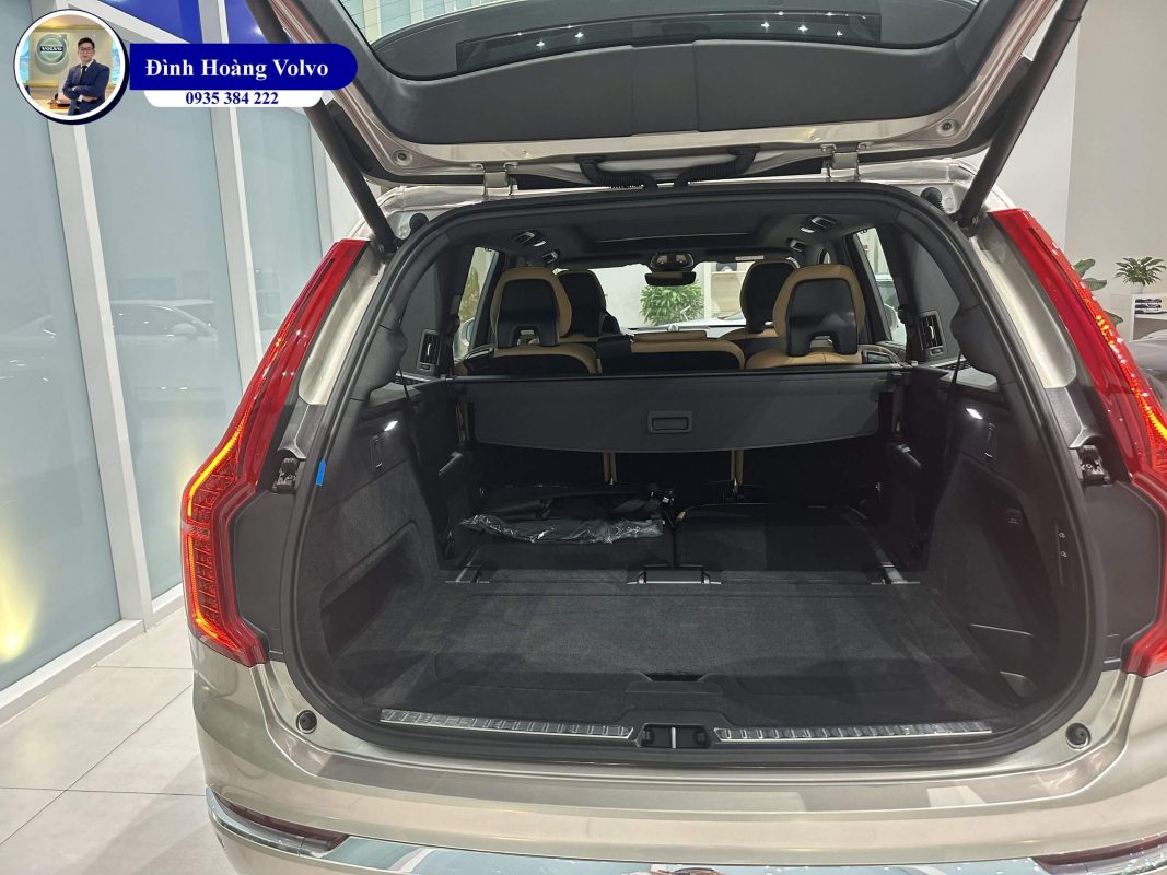 Hình ảnh thực tế chi tiết XC90 B6 Ultimate màu Vàng Đồng Bright Dusk Nội thất Nâu tại Đà Nẵng - Đình Hoàng Volvo