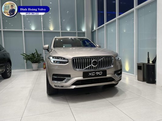Hình ảnh thực tế chi tiết XC90 B6 Ultimate màu Vàng Đồng Bright Dusk Nội thất Nâu tại Đà Nẵng - Đình Hoàng Volvo