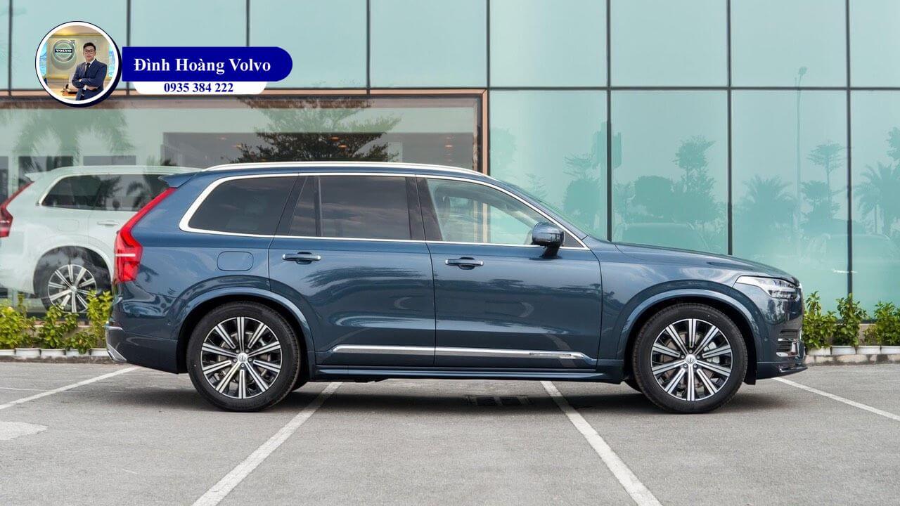 Hình ảnh thực tế chi tiết XC90 B6 Ultimate Màu Xanh Denim Blue nội thất Nâu Maroon và Vàng Amber - Đình Hoàng Volvo