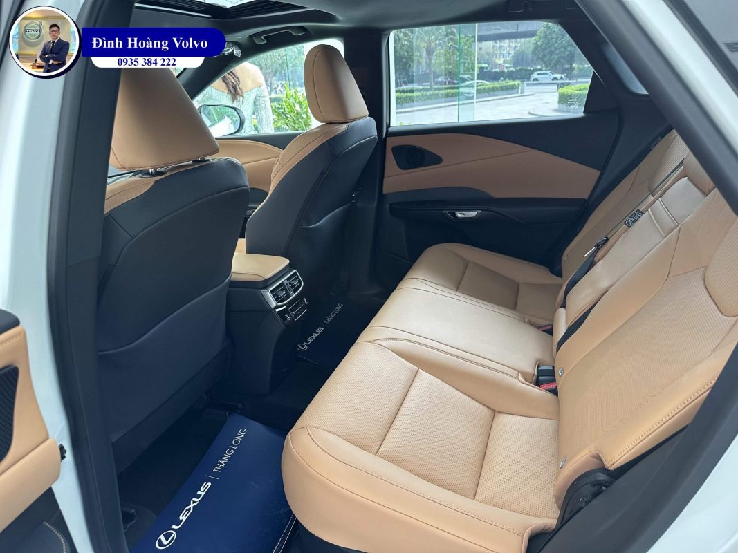 So sánh thông số kỹ thuật, hình ảnh,giá lăn bánh Volvo XC90 Ultimate 2023 và Lexus RX350 2023 tại Đà Nẵng