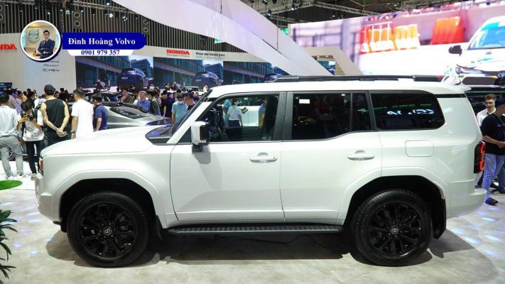So sánh tổng thể Volvo XC60 2025 và Toyota Land Cruiser Prado 2025 tại Đà Nẵng Đình Hoàng Volvo Car Đà Nẵng12