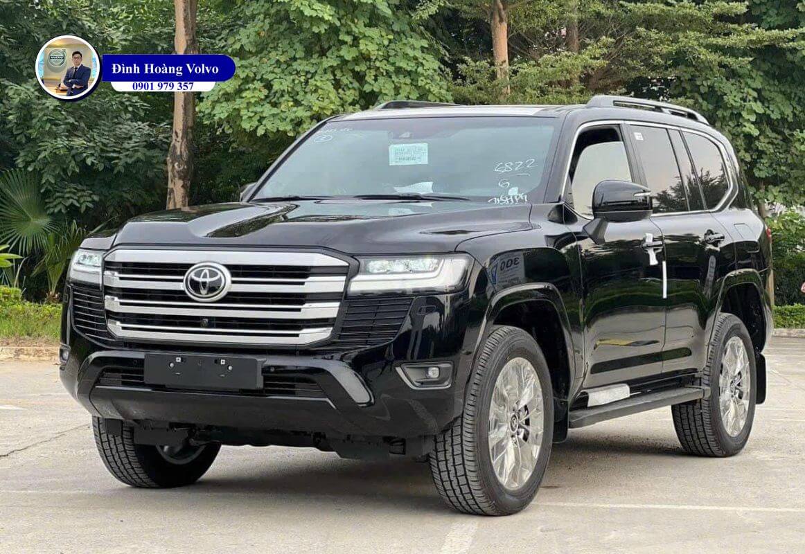 So sánh tổng thể chi tiết Volvo XC90 và Toyota Land Cruiser 2025 Đình Hoàng Volvo Car Đà Nẵng4 So sánh tổng thể chi tiết Volvo XC90 và Toyota Land Cruiser 2025 Đình Hoàng Volvo Car Đà Nẵng4