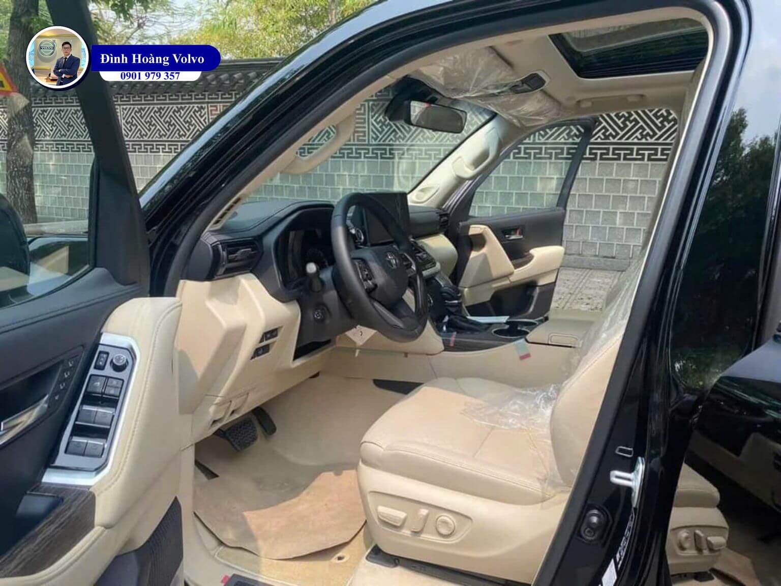 So sánh tổng thể chi tiết Volvo XC90 và Toyota Land Cruiser 2025 Đình Hoàng Volvo Car Đà Nẵng7 So sánh tổng thể chi tiết Volvo XC90 và Toyota Land Cruiser 2025 Đình Hoàng Volvo Car Đà Nẵng7