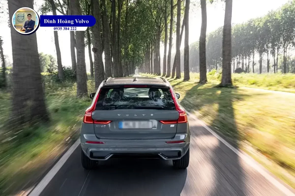 Tiết kiệm nhiên liệu nhưng vẫn mạnh mẽ sự kỳ diệu của Volvo XC60 T8 Recharge - Đình Hoàng Volvo