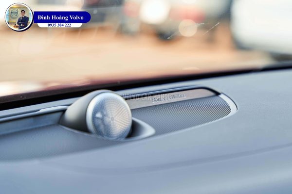 Hình ảnh thực tế chi tiết nội thất Volvo V60 B5 Ultimate 2023 Màu Đen Charcoal - Đình Hoàng Volvo