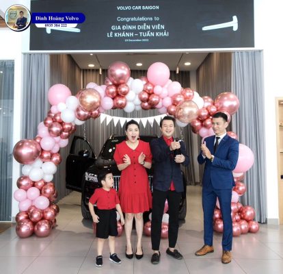 Vợ Chồng Diễn viên Lê Khánh Mua Volvo là mua sự an toàn cho gia đình - Đình Hoàng Volvo Car Đà Nẵng