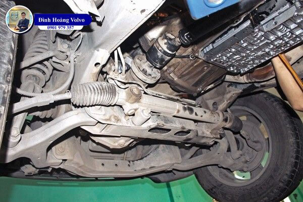 Bắt lỗi một số hư hỏng trên hệ thống lái xe ô tô - Volvo Car Đà Nẵng