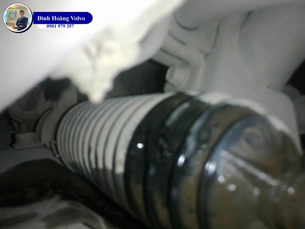 Bắt lỗi một số hư hỏng trên hệ thống lái xe ô tô - Đình Hoàng Volvo Car Đà Nẵng