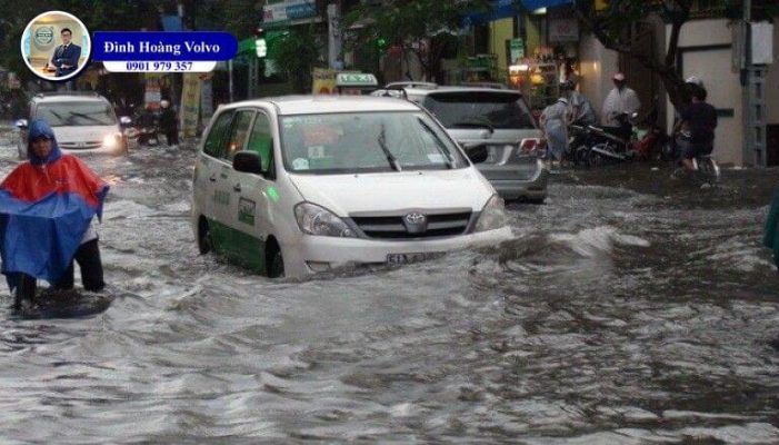 Cần làm gì khi xăng, nhớt của xe bị nhiễm nước - Đình Hoàng Volvo Car Đà Nẵng