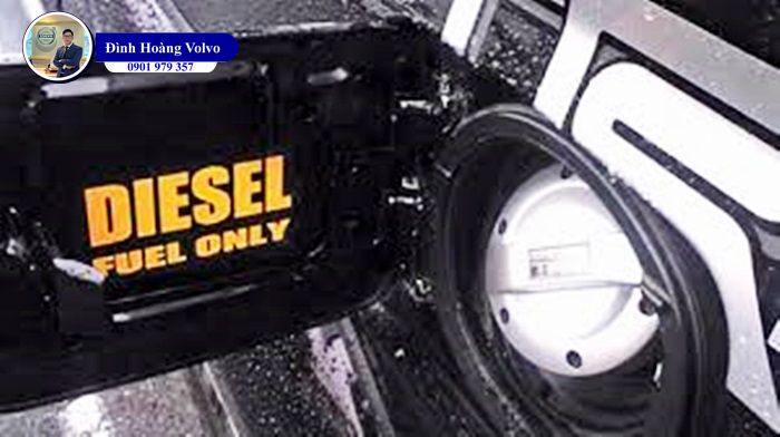 Lỡ đỗ nhầm nhiên liệu xe ô tô thì phải xử lý như thế nào - Đình Hoàng Volvo Car Đà Nẵng
