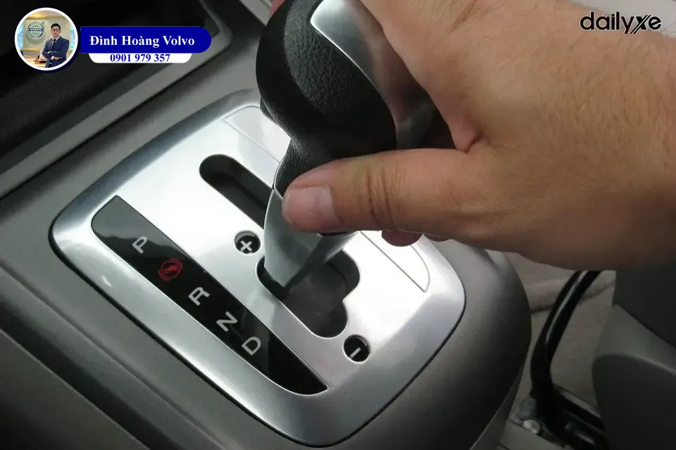 So sánh xe số sàn và tự động Xe nào phù hợp với bạn - Đình Hoàng Volvo Car Đà Nẵng (4)