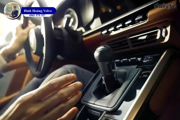 So sánh xe số sàn và tự động Xe nào phù hợp với bạn - Đình Hoàng Volvo Car Đà Nẵng (4)