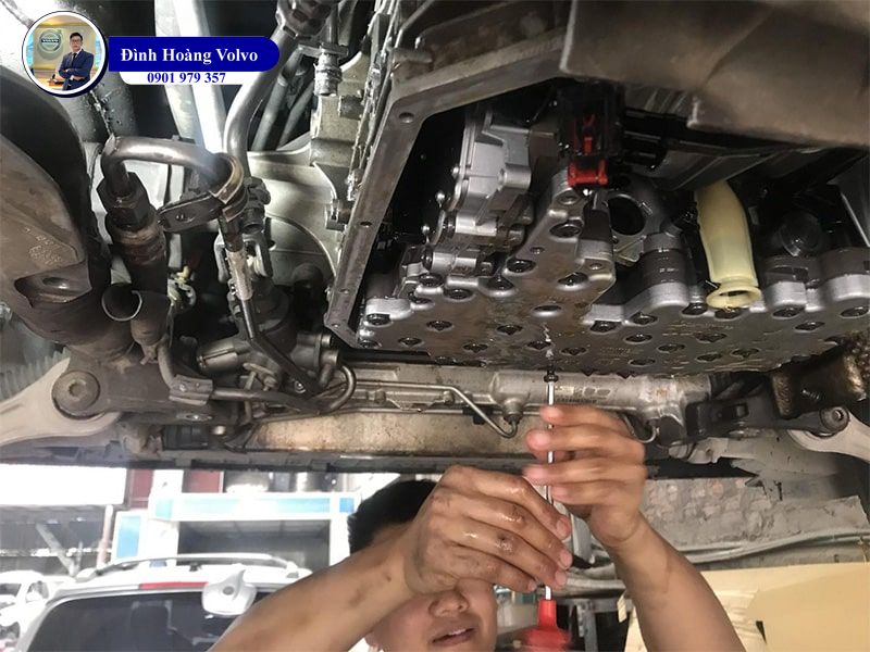 Hộp số trên ô tô là gì Phân loại hộp số và vai trò - Đình Hoàng Volvo Car Đà Nẵng