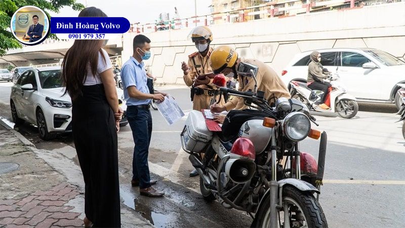 Lỗi dừng đỗ xe ô tô phạt bao nhiêu Cập nhật mới nhất - Đình Hoàng Volvo Car Đà Nẵng Lỗi dừng đỗ xe ô tô phạt bao nhiêu Cập nhật mới nhất - Đình Hoàng Volvo Car Đà Nẵng