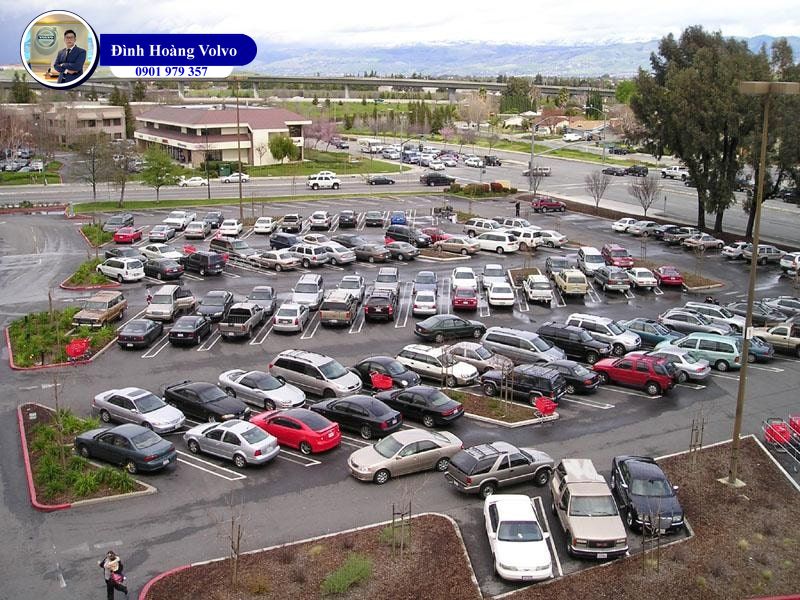 Lỗi dừng đỗ xe ô tô phạt bao nhiêu Cập nhật mới nhất - Đình Hoàng Volvo Car Đà Nẵng