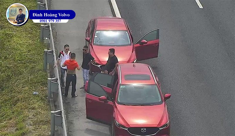 Lỗi dừng đỗ xe ô tô phạt bao nhiêu Cập nhật mới nhất - Đình Hoàng Volvo Car Đà Nẵng