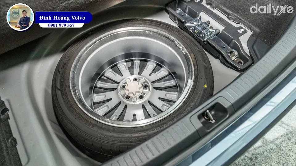 Lốp dự phòng là gì Tại sao lốp dự phòng nhỏ hơn lốp chính - Đình Hoàng Volvo Car Đà Nẵng