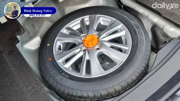 Lốp dự phòng là gì Tại sao lốp dự phòng nhỏ hơn lốp chính - Đình Hoàng Volvo Car Đà Nẵng
