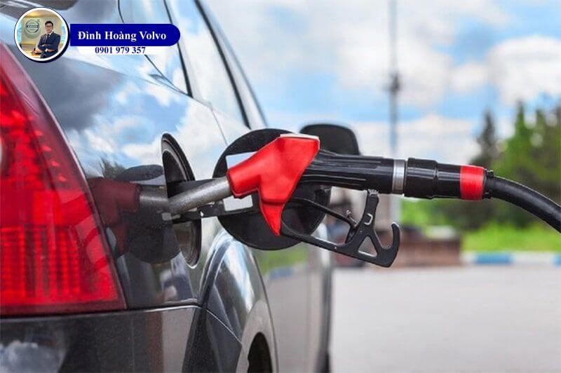 Nên đổ xăng nào cho ô tô đảm bảo vận hành trơn tru A92 hay A95 - Đình Hoàng Volvo Car Đà Nẵng