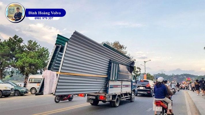 Ô tô chở hàng cồng kềnh phạt bao nhiêu Cập nhật mới nhất - Đình Hoàng Volvo Car Đà Nẵng