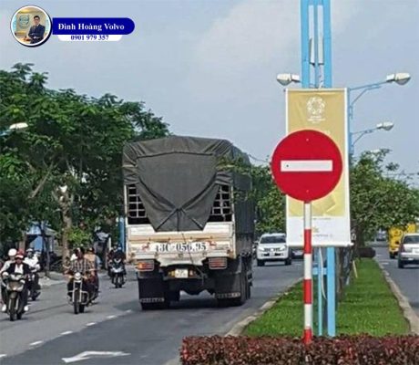 Ô tô đi ngược chiều phạt bao nhiêu Mẹo tránh lỗi đi ngược chiều - Đình Hoàng Volvo Car Đà Nẵng