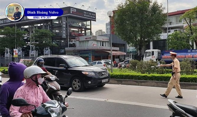 Ô tô lấn làn phạt bao nhiêu Các mức phạt dành cho ô tô lấn làn - Đình Hoàng Volvo Car Đà Nẵng