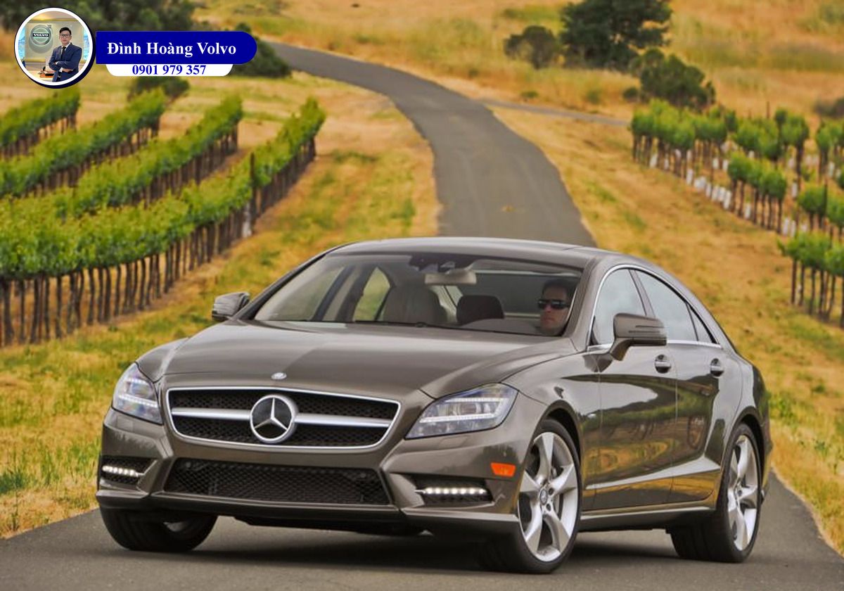 Xe Coupe là gì Cách nhận biết xe thể thao 2 cánh - Đình Hoàng Volvo Car Đà Nẵng